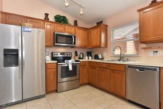 4 Bed Pool Game Room in Sandy Ridge home - Davenport - 4