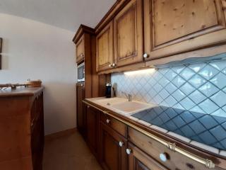 Appartement calme avec balcon, accès direct aux pistes - FR-1-346-417 - 2