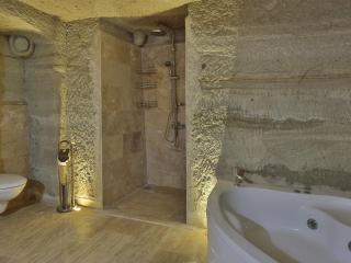 Family Cave Suite Hotel - 2