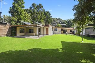 Curlew Corner - Cowan Cowan - 6
