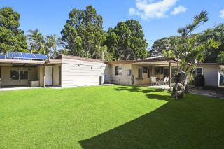 Curlew Corner - Cowan Cowan - 4