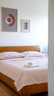 RJ’s Apartment - 6