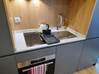 White Design Apartment - 7