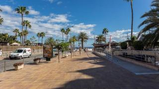 Flatguest San Fernando + 4Bdr + Terrace + Parking - San Bartolomé - 8