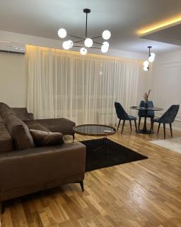 Lilly LuX - Bijeljina - 6