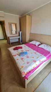 Irish Apartment Complex - Budua - 1