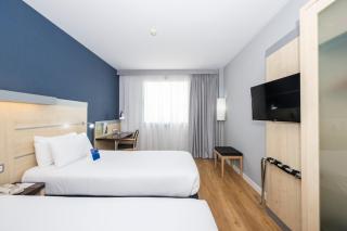 Holiday Inn Express Barcelona City 22@ by IHG - Barcelone - 2