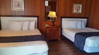Blue Mountain Motel - Pincher Creek - 2