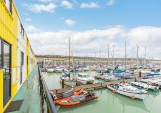 On the Water 4 with Free Parking By My Getaways - Brighton & Hove - 2