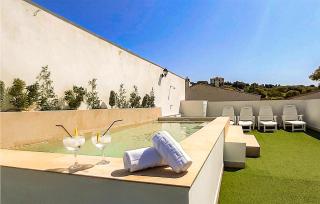 Amazing Home In Montecorto - 1