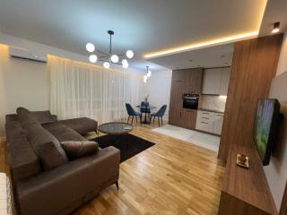 Lilly LuX - Bijeljina - 5