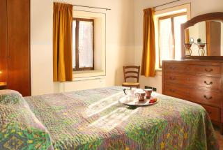 Spacious villa in Montecarotto with mountain view and pool - Casa Vici - 0