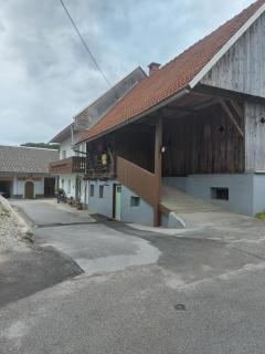 Pr' Šovarjo - Zgornje Gorje - 2