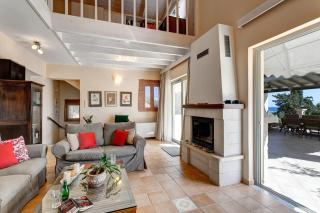 Villa Olive Grove by Villa Plus - Marathi - 3