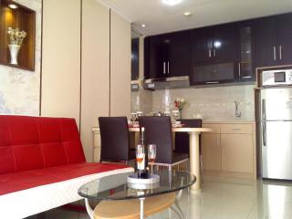 Ravarine Suite Apartment - Jakarta - 9