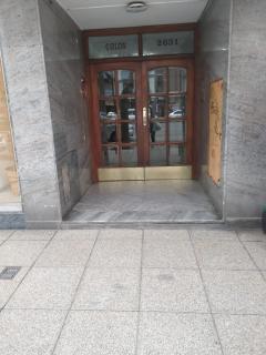 Amplio y luminoso monoambiente en zona centrica con seña - 7