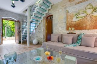 Villa Dominikos by Villa Plus - Agia Pelagia - 1
