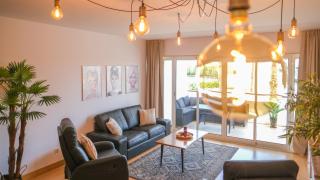 Lucky Star Marina Apartment, with Pool - Lagos - 5