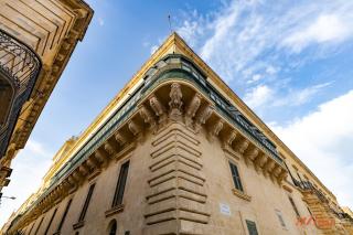 A Studio Apartment in Malta's Capital Valletta - 9