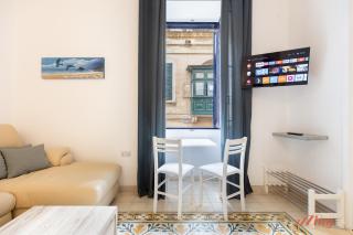 A Studio Apartment in Malta's Capital Valletta - 7