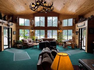 Boulder Bear Motor Lodge - Boulder Junction - 0