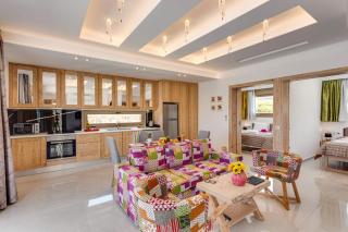 Villa Kery by Villa Plus - 6