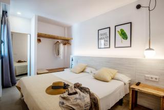 Apartamentos Es Pujols - Emar Hotels - Es Pujols - 0
