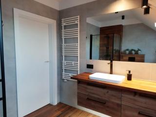 Uroczy apartament z dostępnym parkingiem - 2