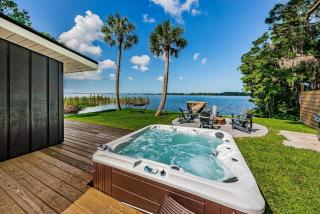 Reel Retreat - Tarpon Springs - 0