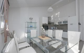 Lovely Home In Vinjani Gornji With Wifi - Nenadići - 5