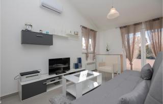 Lovely Home In Vinjani Gornji With Wifi - 4