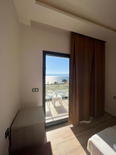 Life Point Hotel - 1