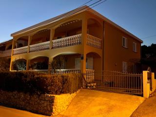 Apartment-Julia - Seget Vranjica - 1
