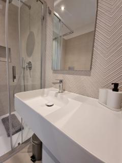 Marea Retreat Rooms - 2