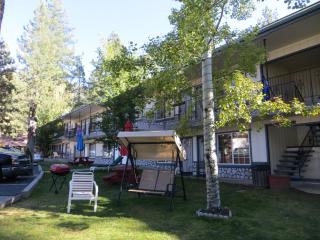 Americana Village - 2