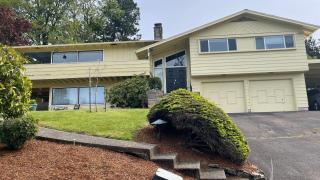 Very spacious house with a view and AC near UofO - 4