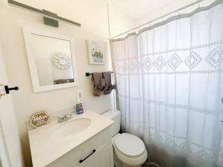 Pet Friendly! Private Casita in Nob Hill - Albuquerque - 2