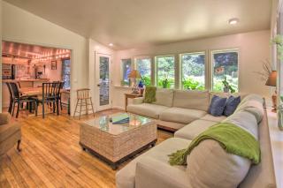 Boone Cottage with Fire Pit and On-Site Creek! - Boone - 4