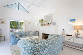Family Living in the Heart of Noosa, Noosa Heads - Noosa Heads - 8
