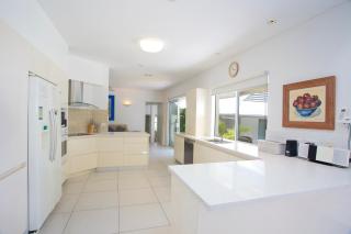 Family Living in the Heart of Noosa, Noosa Heads - Noosa Heads - 7