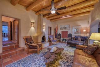 Alfred's Hacienda & Casita - Taos - 6