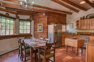 Alfred's Hacienda & Casita - Taos - 3