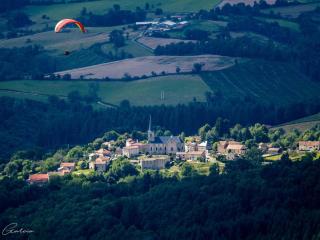 Charmant Gîte avec Activités Extérieures et Auberge sur Place à La Chabanne - FR-1-489-187 - La Chabanne - 2