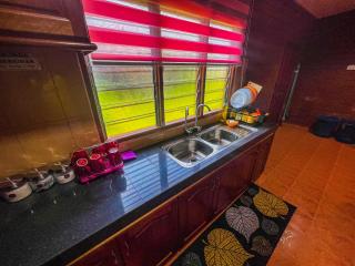 Nail Guest House Kuala Besut - Kampong Nail - 4