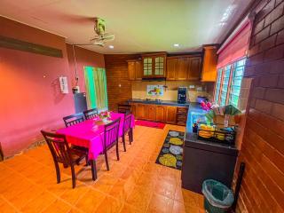 Nail Guest House Kuala Besut - Kampong Nail - 2