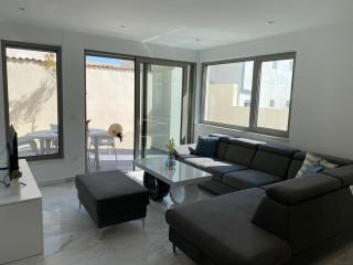 Luxury Two-Bedroom Apartment with Two Private Parking - Makarska - 9