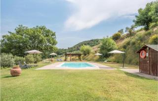 2 Bedroom Cozy Apartment In Castelmuzio - Castelmuzio - 1