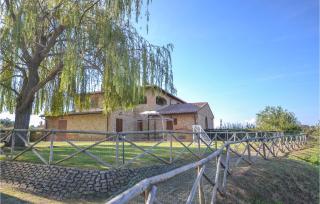2 Bedroom Cozy Apartment In Castelmuzio - Castelmuzio - 3