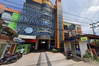 Urbanview Hotel Kanca Banjarmasin by RedDoorz - Banjarmasin - 8