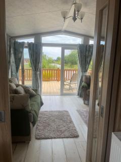 Fern Lodge with Hot Tub - 7